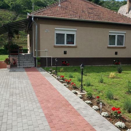 Beata Vendeghaz Hotell Tokaj Exteriör bild